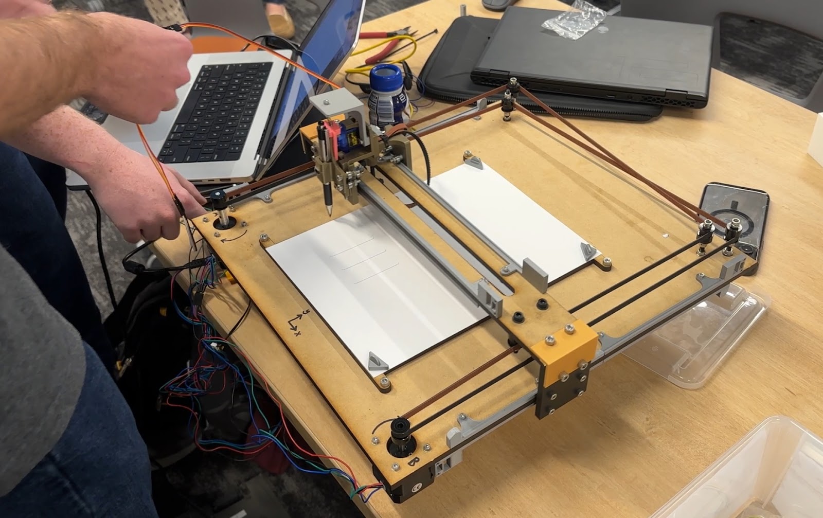 2D Pen Plotter in action